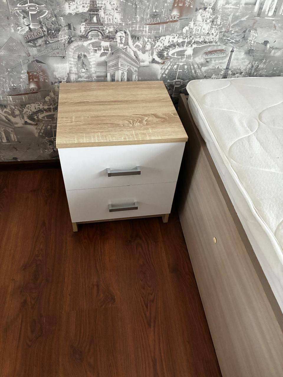 Кровать и тумба — 25 000 ₸ / Төсек пен тумба — 25 000 ₸